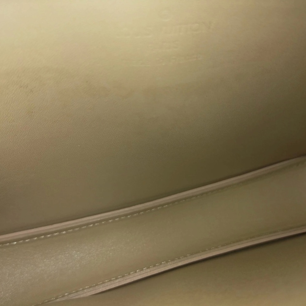 Louis Vuitton Accessories Pouch Lexington Beige Vernis VI0021 - Picture 8 of 10